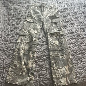 Refuge Gray Camo Pants
